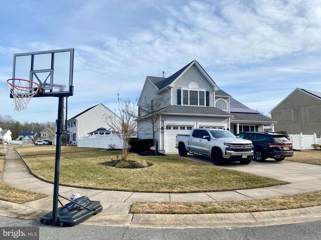 500 COBBLESTONE CT, Egg Harbor Township, NJ 08234