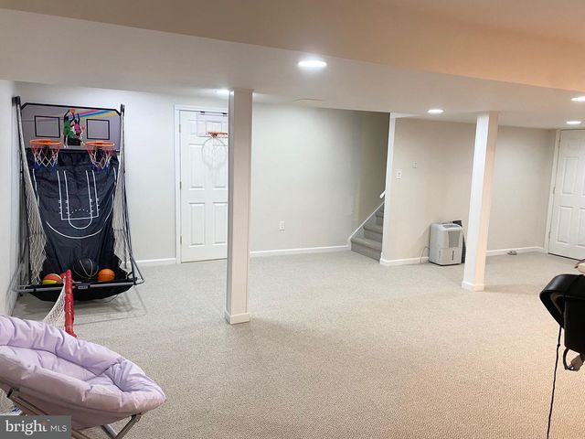 500 COBBLESTONE CT, Egg Harbor Township, NJ 08234