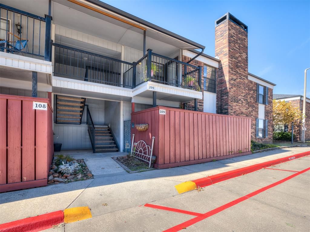 3003 River Oaks 209, Norman, OK 73072