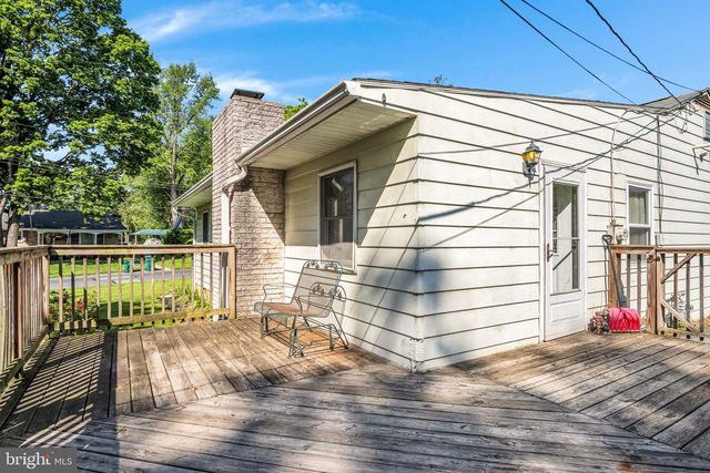 3567 GREEN ST, Camp Hill, PA 17011