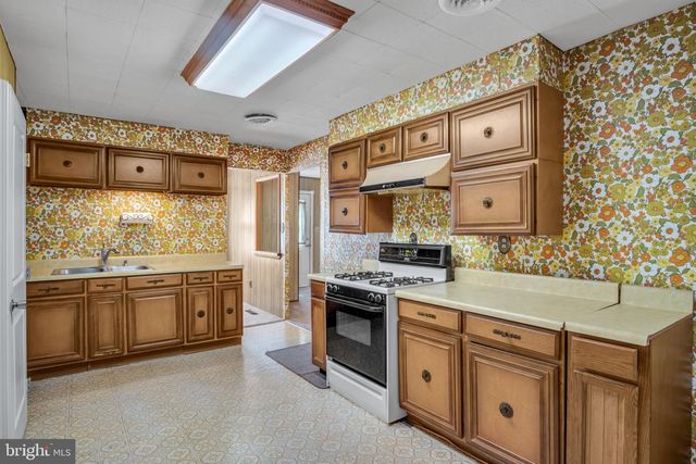 3567 GREEN ST, Camp Hill, PA 17011
