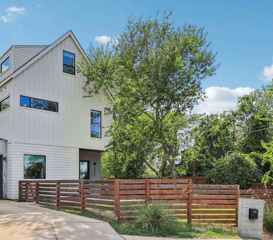 5417 Samuel Huston Ave 2, Austin, TX 78721