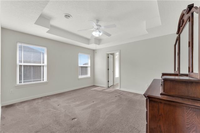 545 Red Oak Street, Gentry, AR 72734