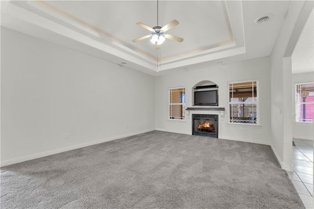 545 Red Oak Street, Gentry, AR 72734