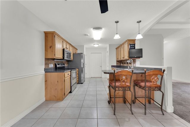 545 Red Oak Street, Gentry, AR 72734