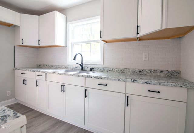 1302 Westwood Avenue W, Wilson, NC 27893