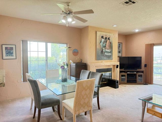 326 Vista Royale Drive, Palm Desert, CA 92211