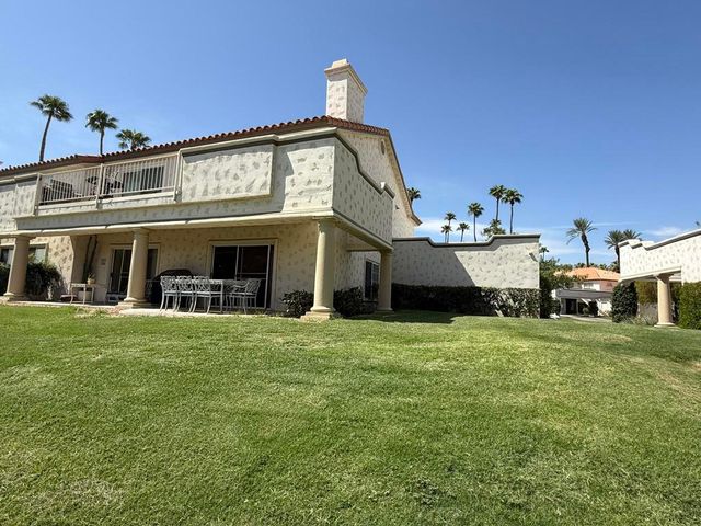 326 Vista Royale Drive, Palm Desert, CA 92211