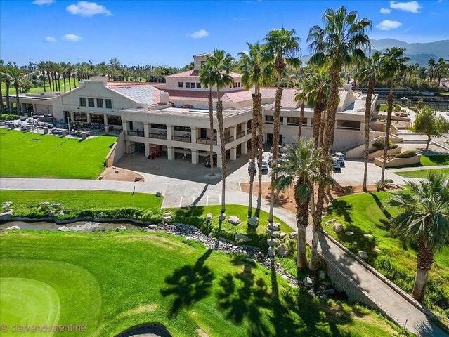 326 Vista Royale Drive, Palm Desert, CA 92211