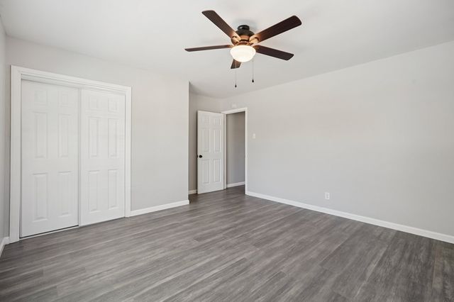 713 Galbraith Ave, Kerrville, TX 78028