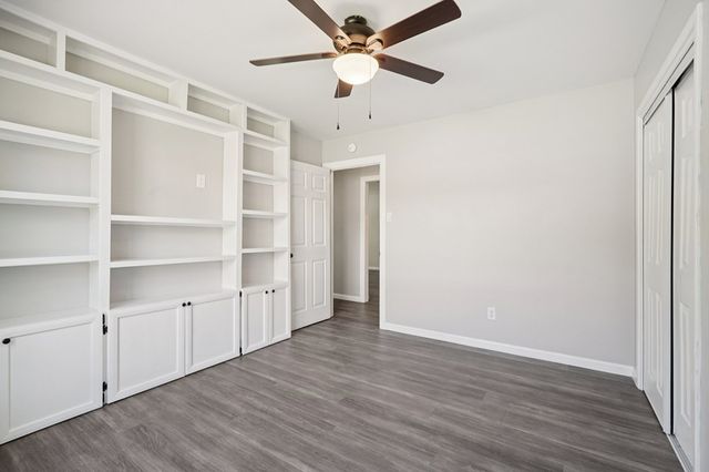 713 Galbraith Ave, Kerrville, TX 78028