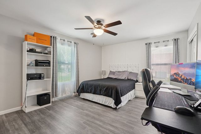 713 Galbraith Ave, Kerrville, TX 78028