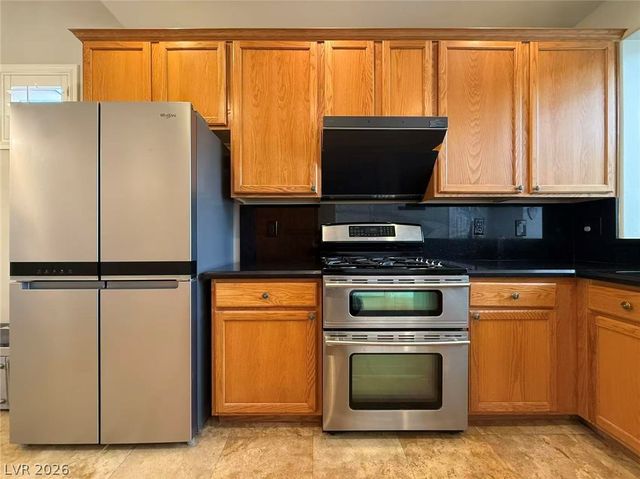 538 Los Hermanos Street, Las Vegas, NV 89144