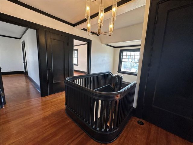 1615 Main Street, Lexington, MO 64067