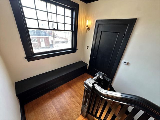 1615 Main Street, Lexington, MO 64067