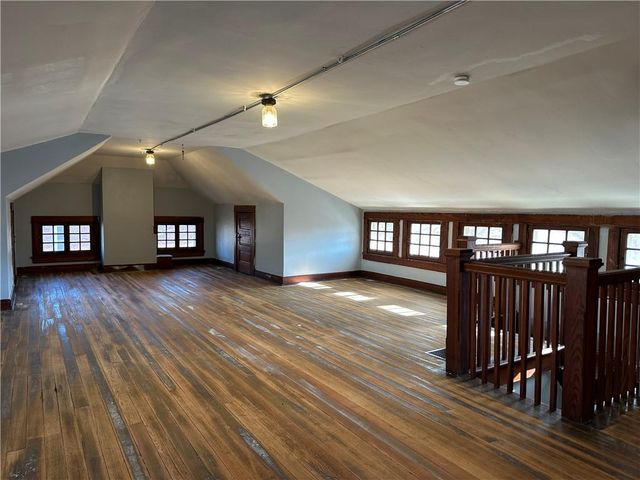 1615 Main Street, Lexington, MO 64067