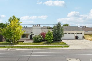 997 W 1600 N, West Bountiful, UT 84087