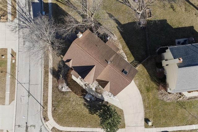 1300 NE 93rd Terrace, Kansas City, MO 64155