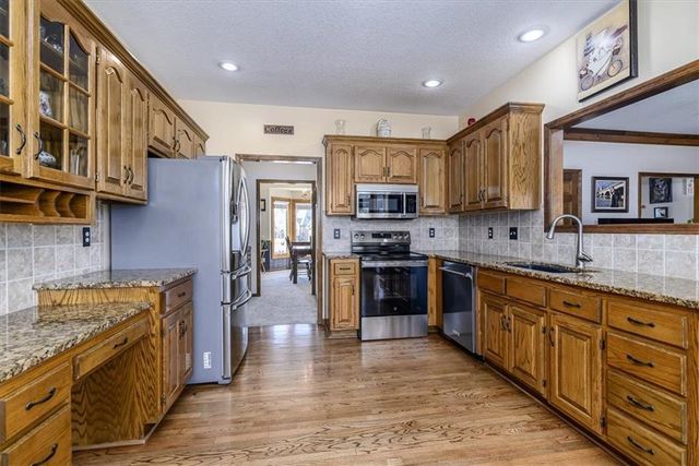 1300 NE 93rd Terrace, Kansas City, MO 64155