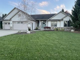 4696 Stonewood Court, Hudsonville, MI 49426