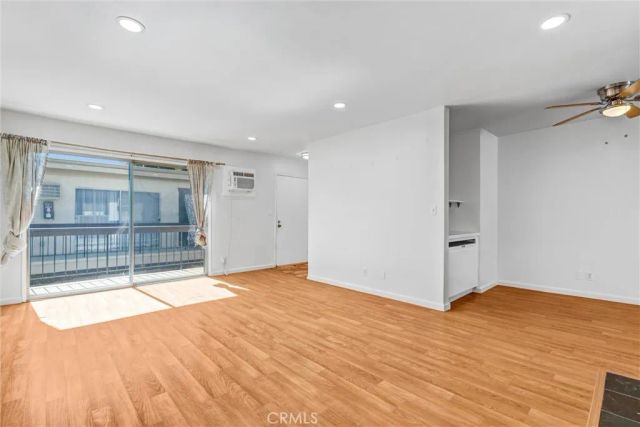1840 Camden, Los Angeles, CA 90025