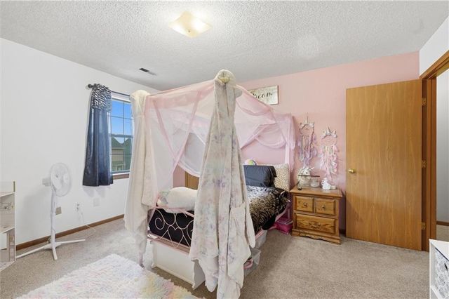 512 NE Brookwood Circle D, Blue Springs, MO 64014