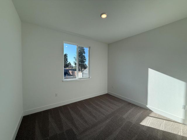 10100 Pixley Ct, Roseville, CA 95747