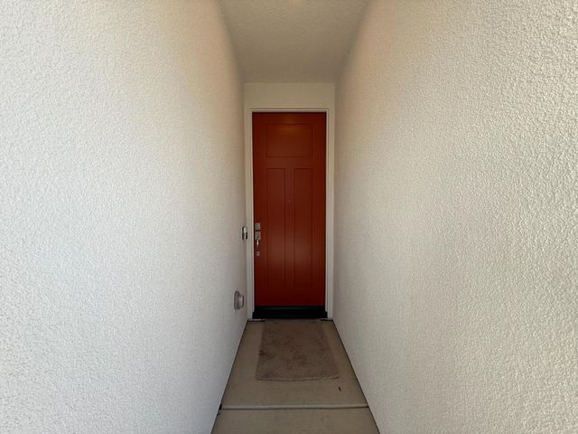 10100 Pixley Ct, Roseville, CA 95747