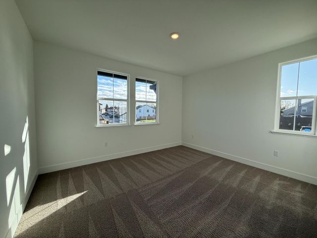 10100 Pixley Ct, Roseville, CA 95747