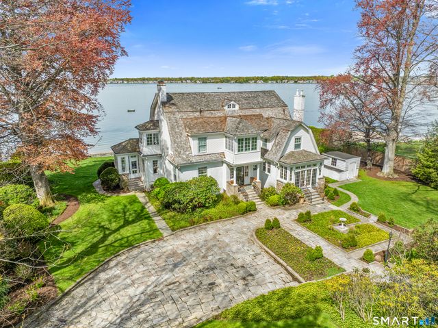 215 Ocean Drive West, Stamford, CT 06902