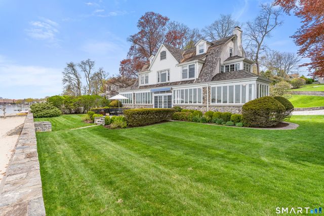 215 Ocean Drive West, Stamford, CT 06902
