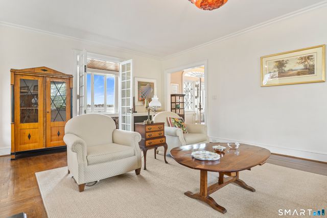 215 Ocean Drive West, Stamford, CT 06902