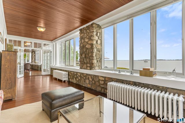 215 Ocean Drive West, Stamford, CT 06902