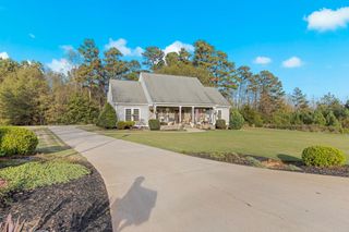 139 Lakewinds Drive Drive, Gaffney, SC 29341