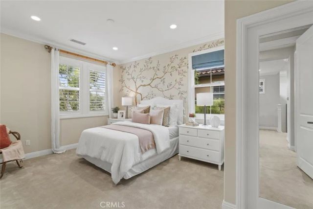 208 Radial, Irvine, CA 92618