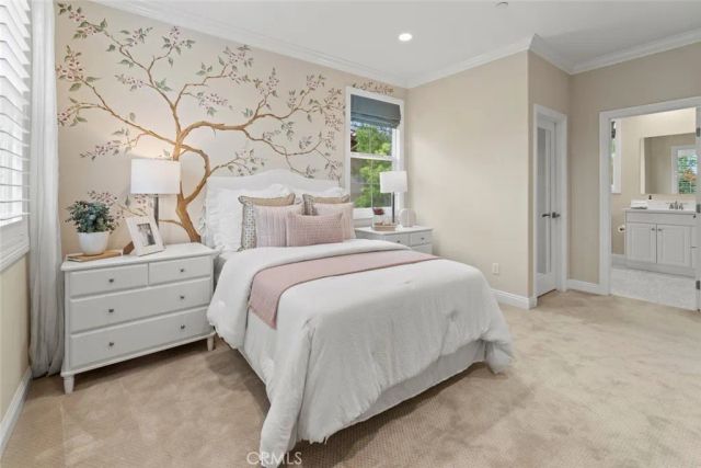 208 Radial, Irvine, CA 92618