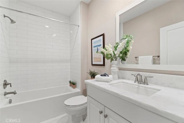 208 Radial, Irvine, CA 92618