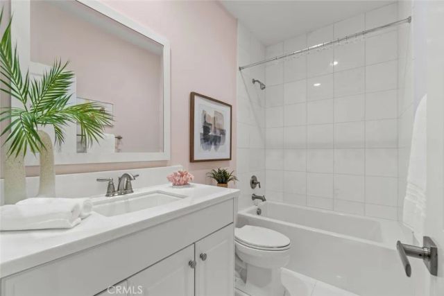 208 Radial, Irvine, CA 92618
