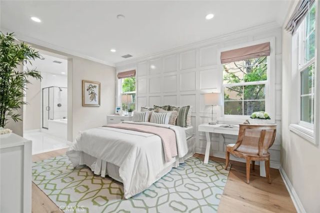 208 Radial, Irvine, CA 92618