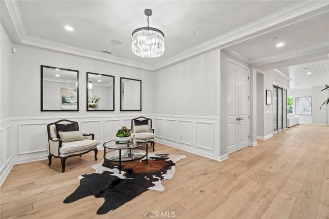 208 Radial, Irvine, CA 92618