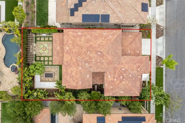 208 Radial, Irvine, CA 92618