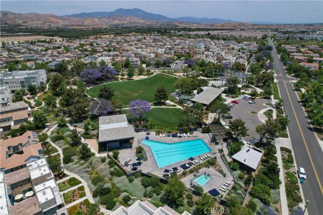 208 Radial, Irvine, CA 92618