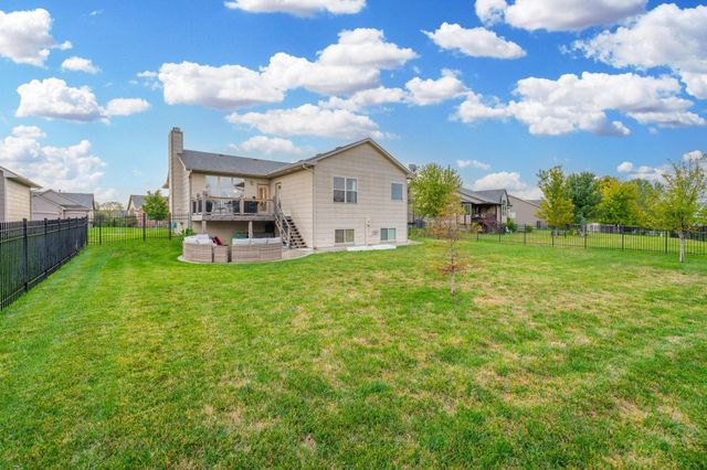 13207 E Gilbert Ct, Wichita, KS 67230