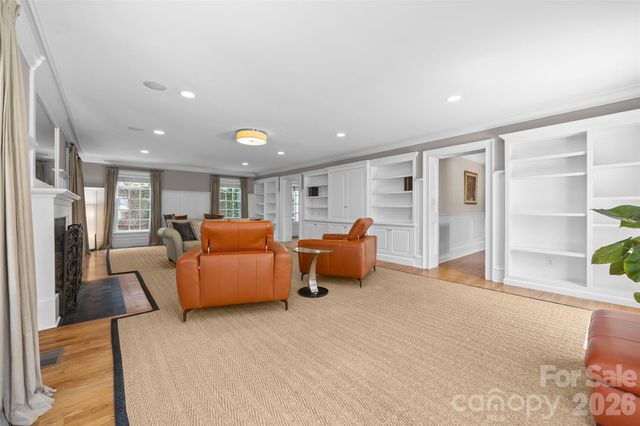 1620 Biltmore Drive, Charlotte, NC 28207