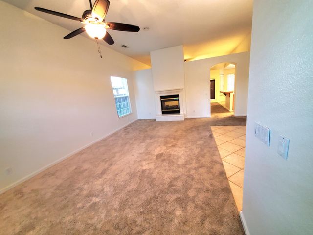 2447 S Beech Drive, Visalia, CA 93292