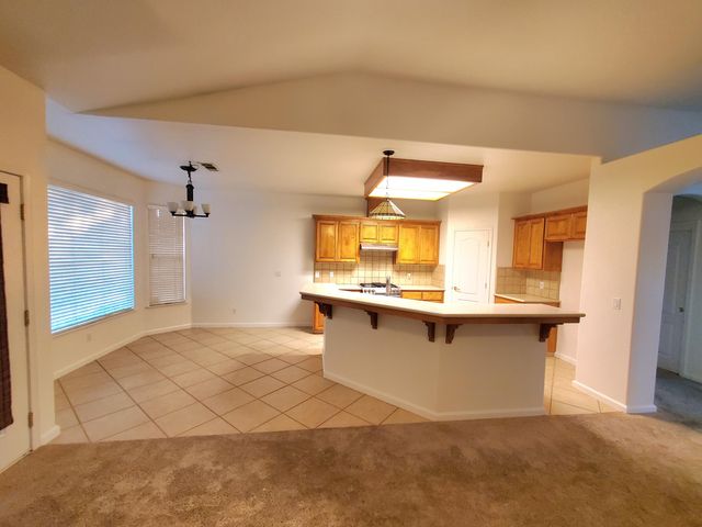 2447 S Beech Drive, Visalia, CA 93292