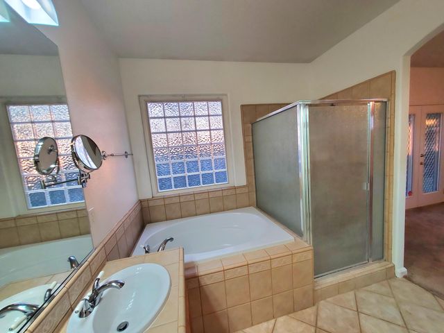 2447 S Beech Drive, Visalia, CA 93292