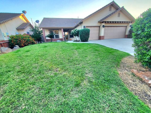 2447 S Beech Drive, Visalia, CA 93292