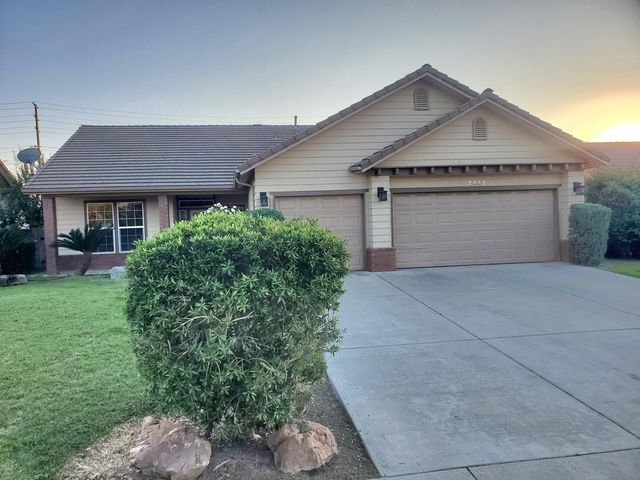 2447 S Beech Drive, Visalia, CA 93292