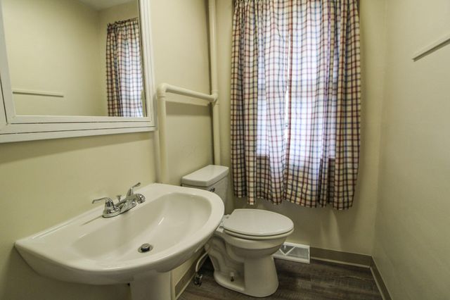 1338 Pine Street, Zanesville, OH 43701